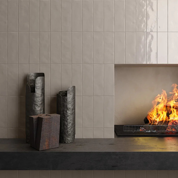 Dettaglio piastrella da rivestimento in gres porcellanato effetto matoncino lucido 8,2x25 cm, della collezione Nuances, di Casalgrande Padana, Colore Cameo