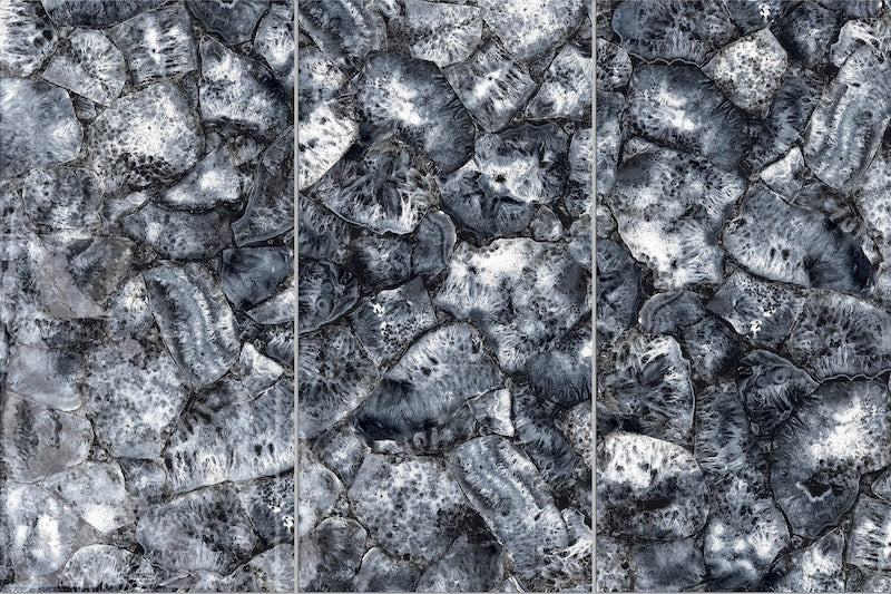 Dettaglio piastrelle per pavimento e rivestimento in gres porcellanato effetto fondale marino. Collezione Swimming Sea di Ceramica Valsecchia, formato 15x30, Reef Dark