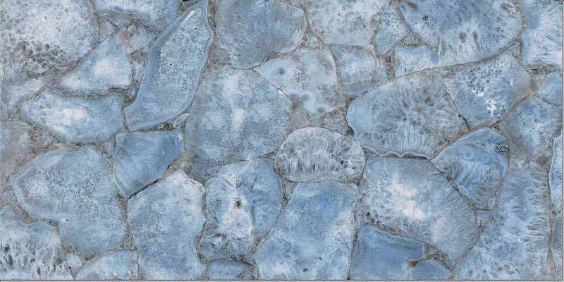 Dettaglio piastrella per pavimento e rivestimento in gres porcellanato effetto fondale marino. Collezione Swimming Sea di Ceramica Valsecchia, formato 15x30, Reef Sky