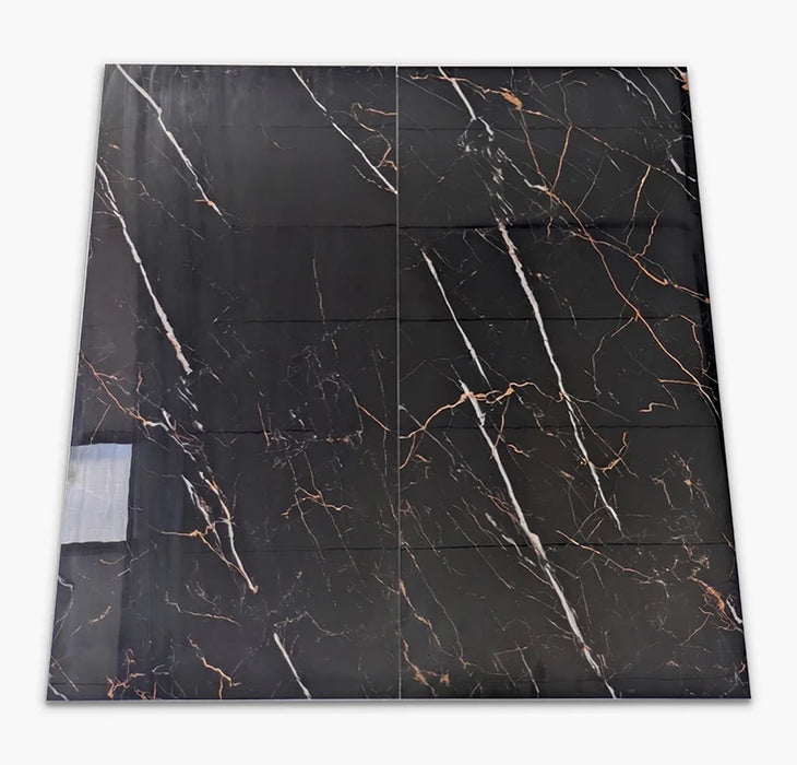 Lastra in gres porcellanato effetto marmo nero rettificato Xstone Marquinia Gold Black per pavimenti interni e pareti doccia