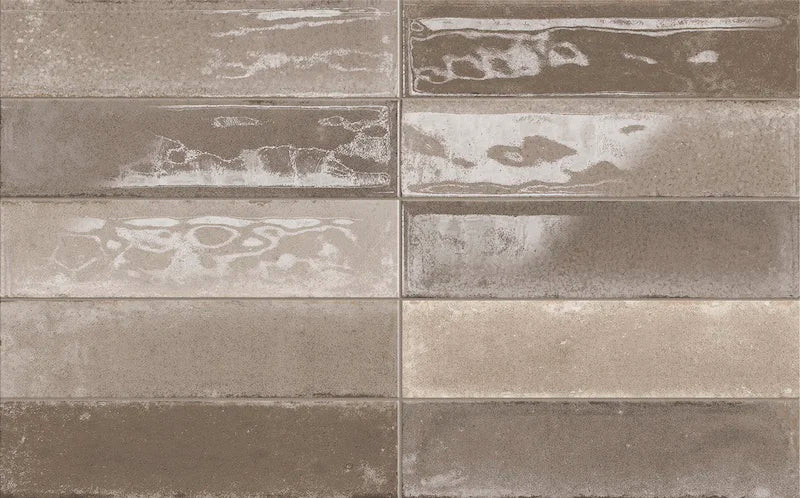 Dettaglio piastrella in gres porcellanato effetto mattoncino della collezione Incanto di Self Style by keradom, formato 6x25, colore Espresso