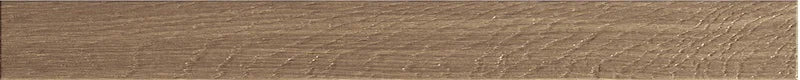 Dettaglio piastrella in gres porcellanato effetto legno della collezione Legnetto38 di Self Style by keradom, formato 3.8x38, colore Cannella