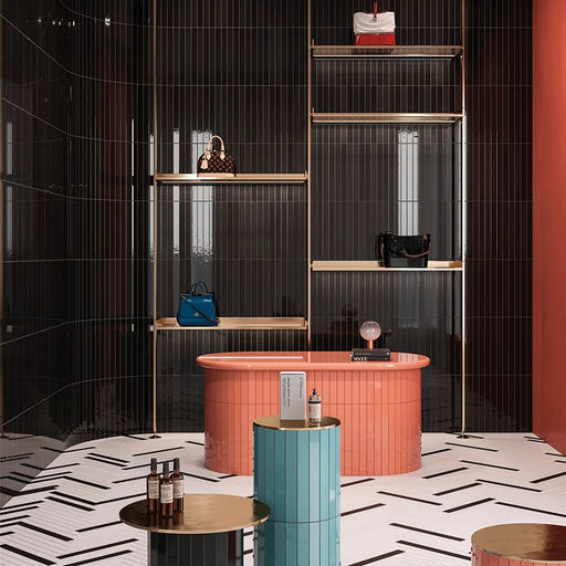 Dettaglio piastrella in gres porcellanato effetto mattoncino della collezione Twiggy di Self Style by keradom, formato 3.8x38, colore Kajal