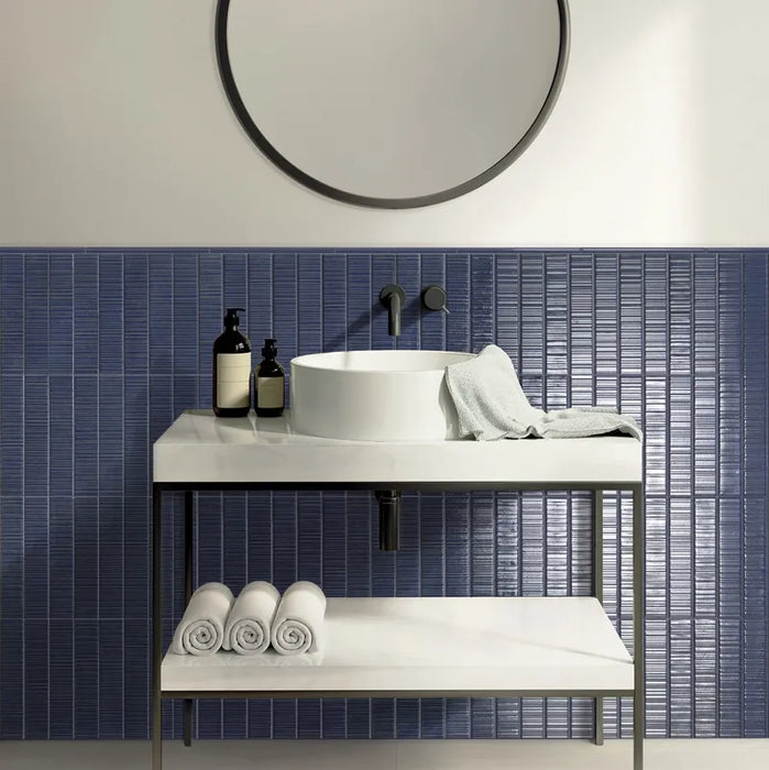 Vibrant Blue – Gres Effetto Mattoncino Rigato Lucido 4,5x23