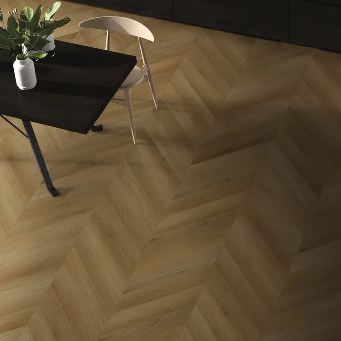 Pavimento in SPC ad alta resistenza per posa ad incastro senza colla formato spina di pesce ungherese
CoverUpp SPC spina di pesce rovere
SPC resistente e di qualità al miglior prezzo