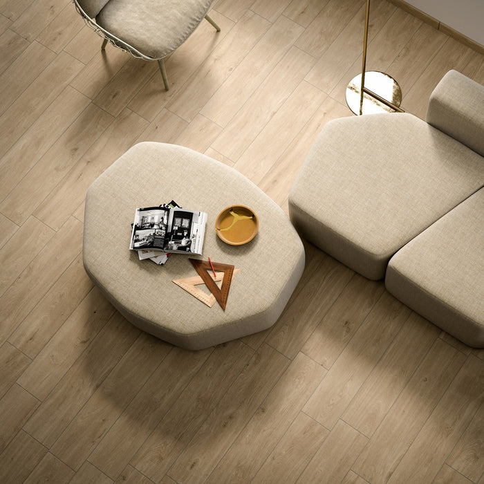 Pavimento in gres porcellanato effetto legno. Oak blonde di idea ceramica 20x90