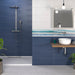 Rivestimento bagno con mattonelle blu, naif di idea ceramica