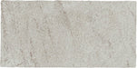 Dettaglio Piastrella per esterno in gres porcellanato antiscivolo serie Eterna di Idea Ceramica, colore Bianco 21x43 a bordo irregolare ondulato