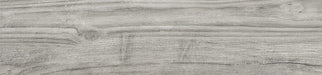 Dettaglio piastrella in gres porcellanato effetto legno. Serie OUT & IN di Idea Ceramica, colore GREY KANE formato 15X60